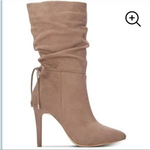 POINTED HEEL BOOTS